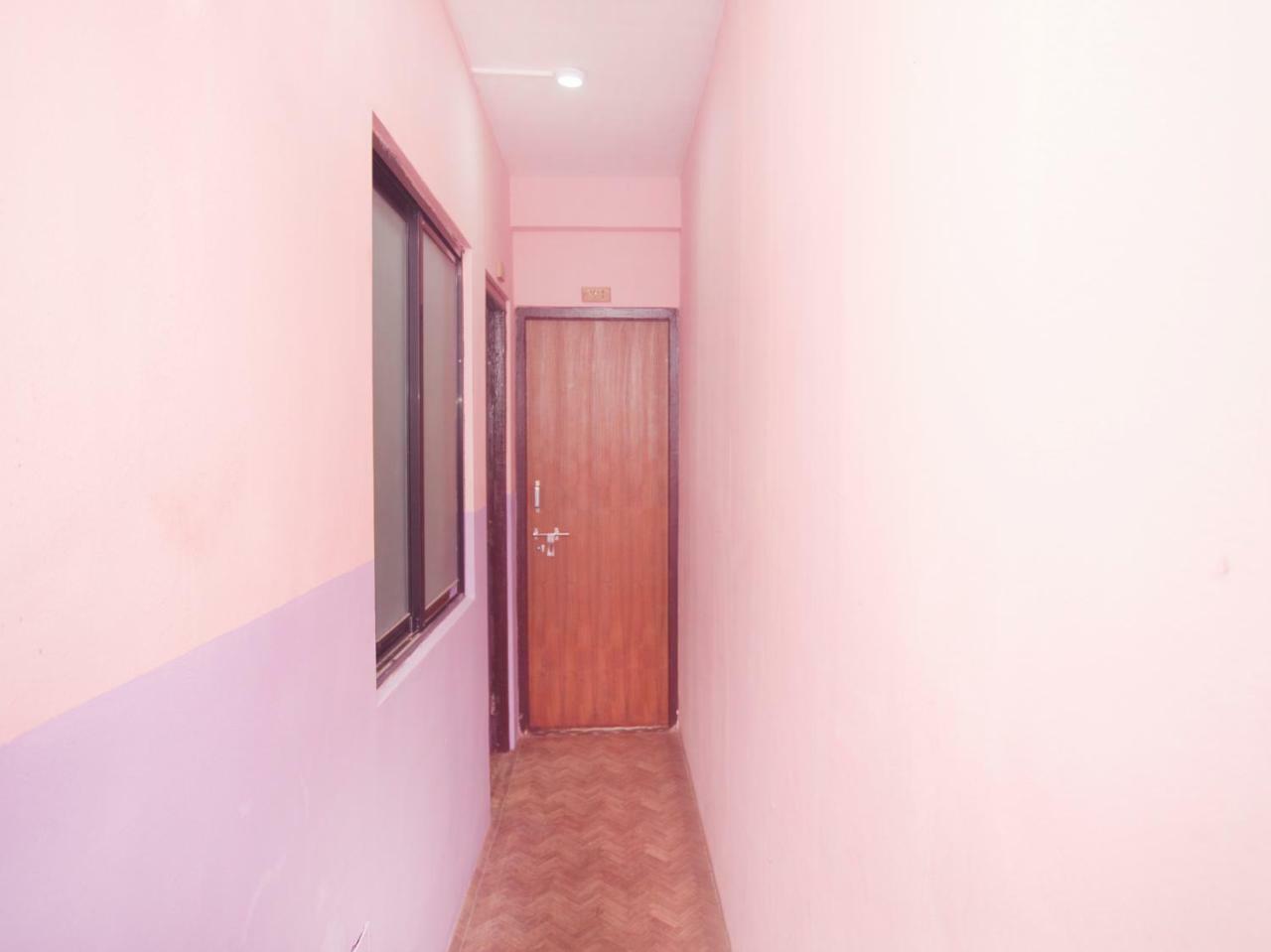 Oyo 341 Hotel Kusum Kohinoore Tokha Exterior foto